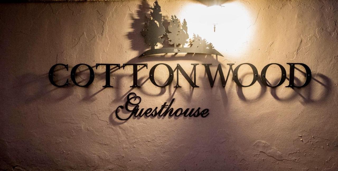 Cottonwood Guesthouse Oasis Bloemfontein Exterior foto